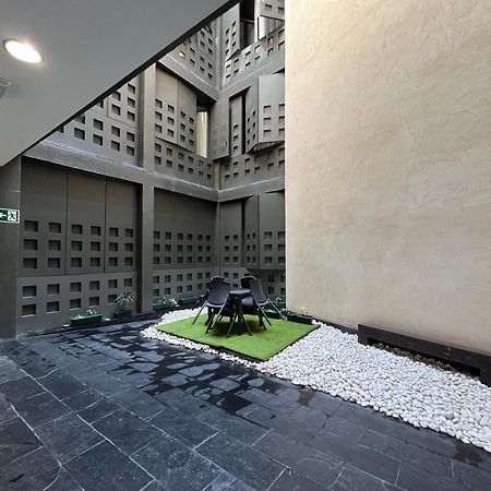Center Sevilla Confort 6 Exterior foto