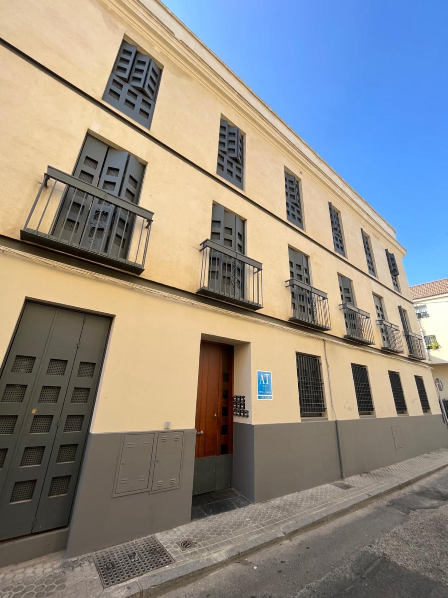 Center Sevilla Confort 6 Exterior foto